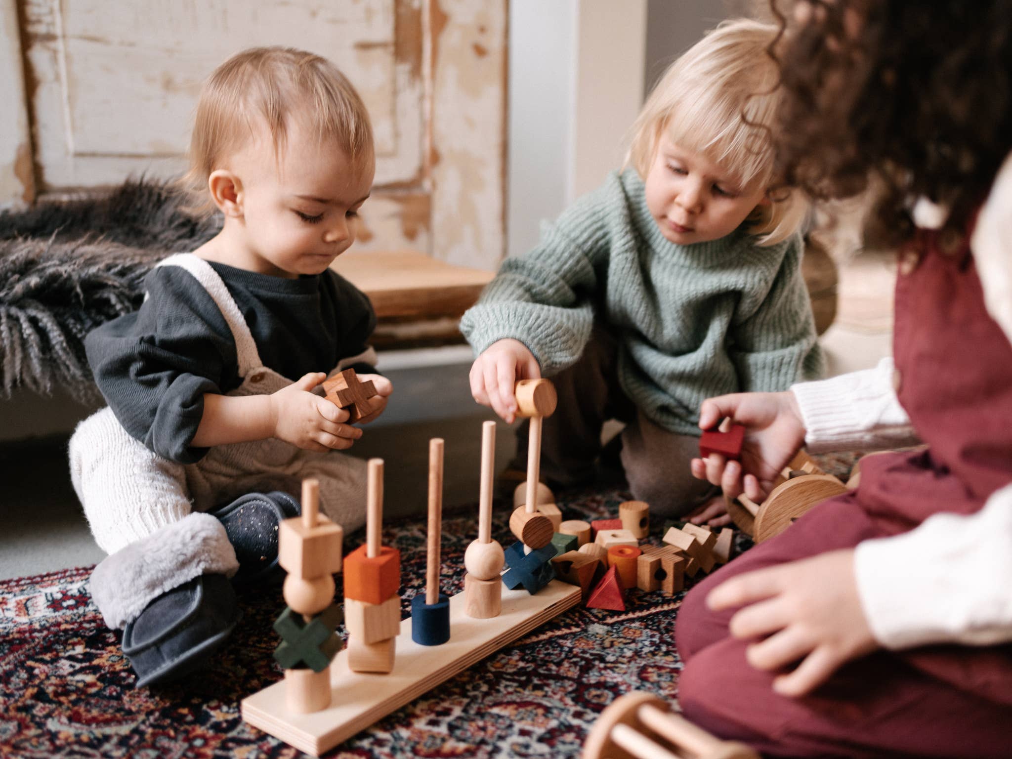 Stacking Montessori Toy Natural - Snedkerværktøj