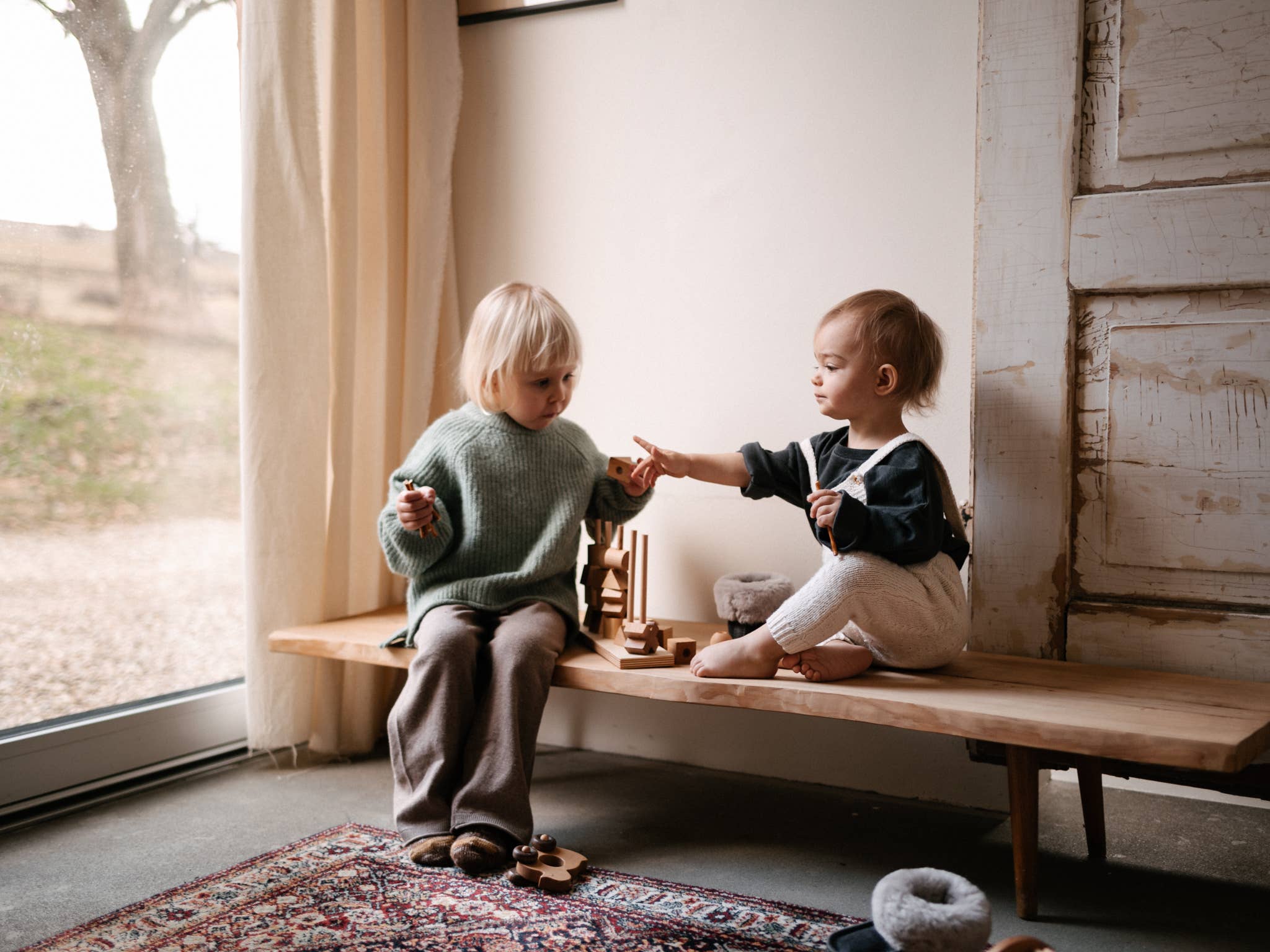 Stacking Montessori Toy Natural - Snedkerværktøj