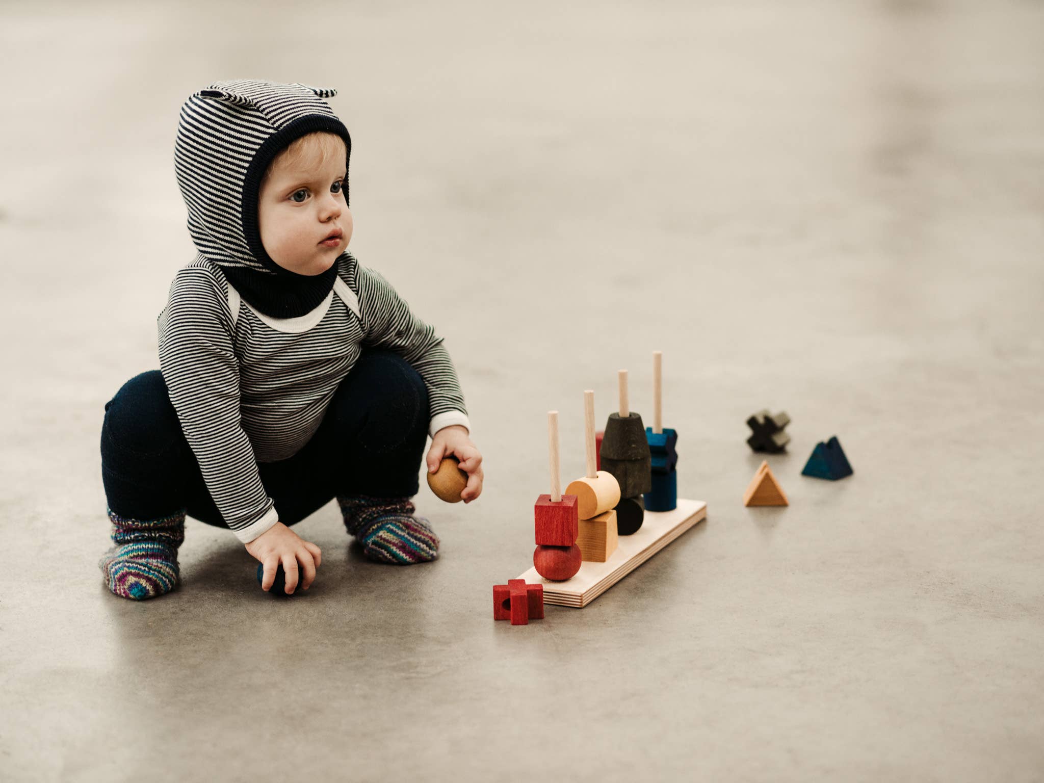 Stacking Montessori Toy Toy XL Rainbow - Snedkerværktøj