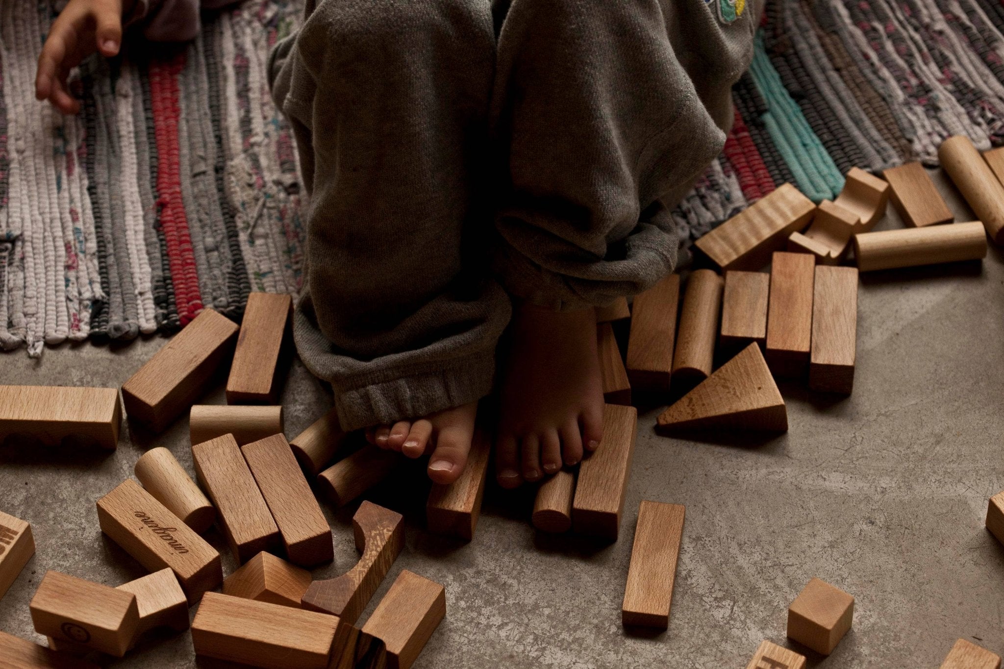 Wooden Blocks In Tray - 30 pcs Natural - Snedkerværktøj